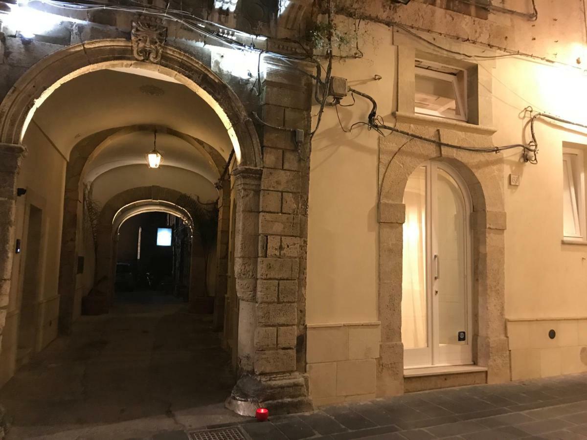 Le Stanze Di Carlo Apartment Syracuse Exterior foto